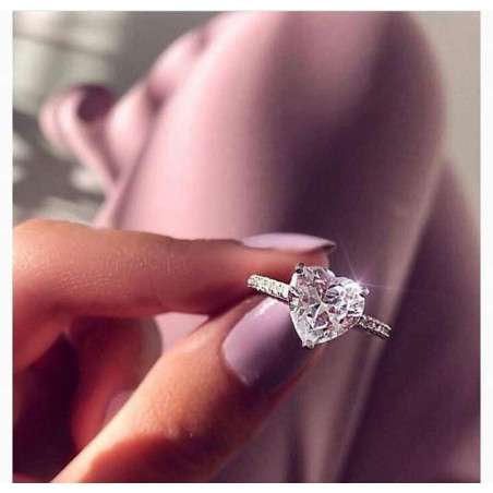 Women's ring