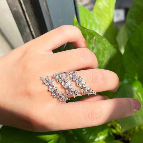 Women's ring