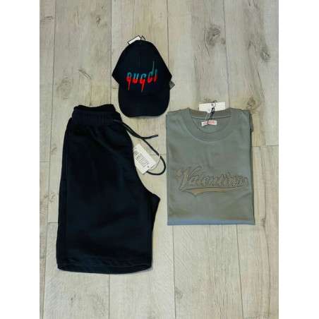  Men's T-shirt
