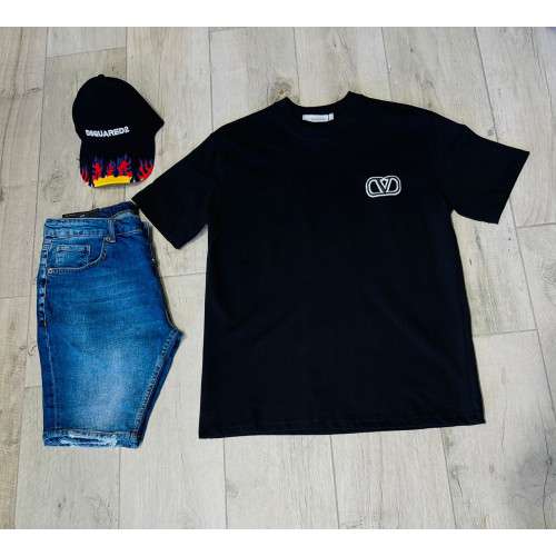  Men's T-shirt