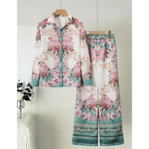  Girls suit