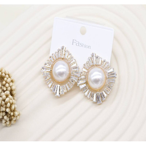   Women's earrings