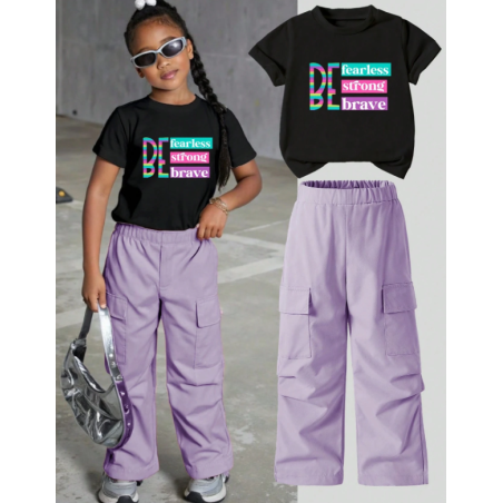 Young Girl T-Shirt & Pants