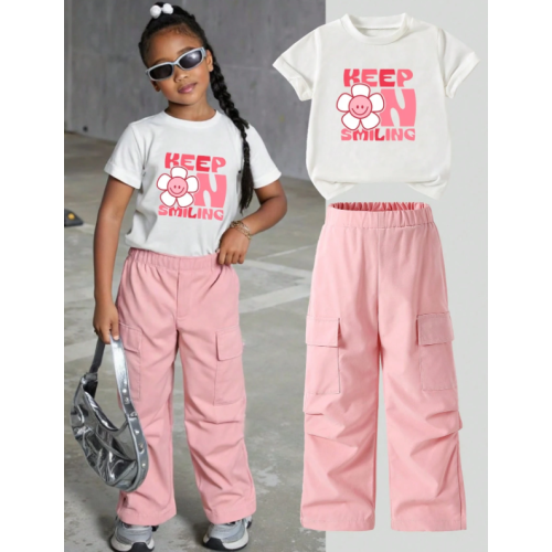 Young Girl T-Shirt & Pants