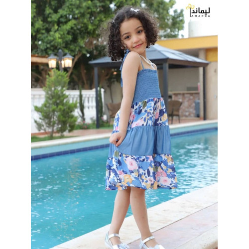 Girl's dress