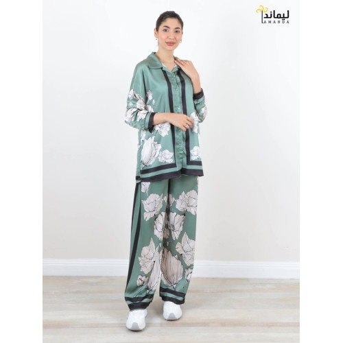 Women's suit