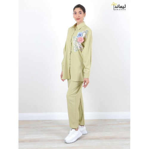 Women's suit