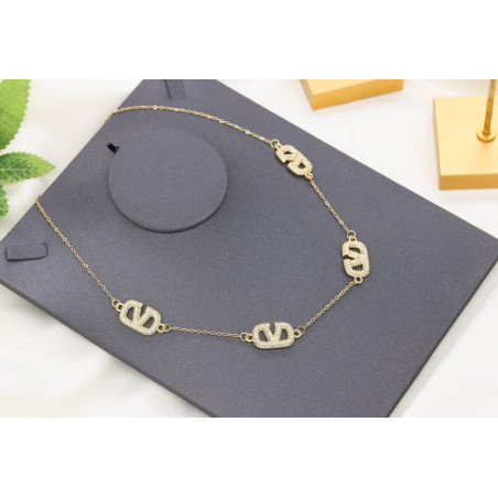 Women's necklace