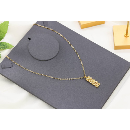 Women's necklace