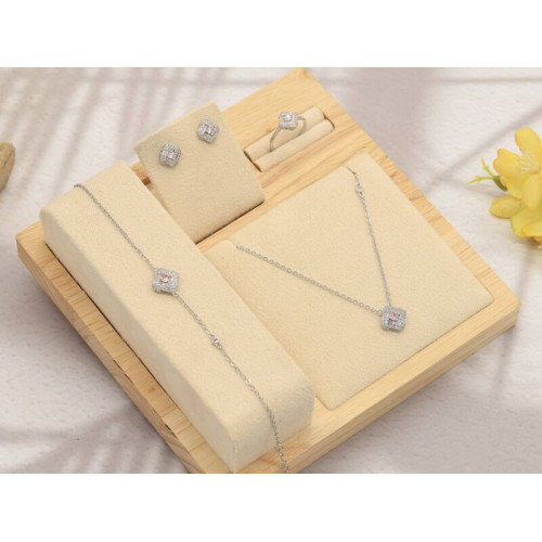  Girl's accessory  set