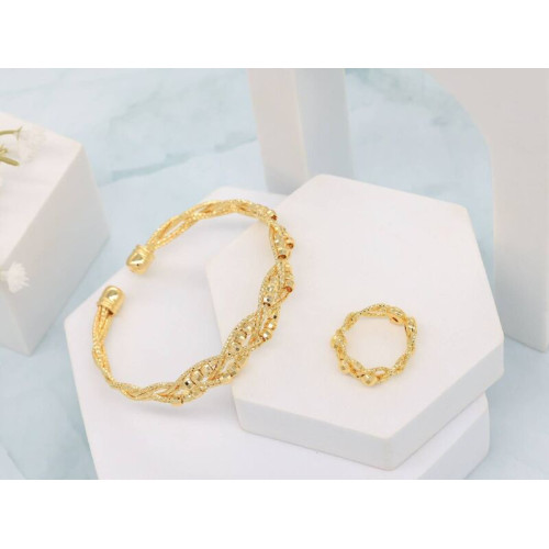 Women's bracelet & ring