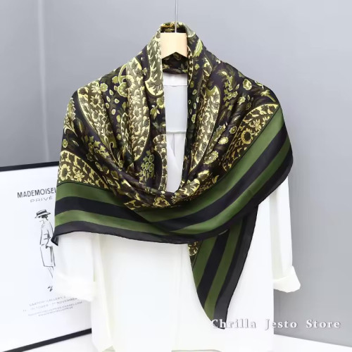 Women's scarf