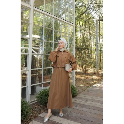 بدلة  نسائية