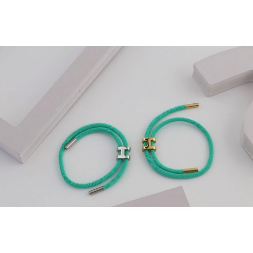 أساور هيرميس بأربعة ألوان