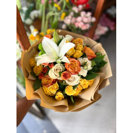 Natural rose bouquet