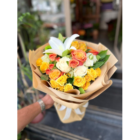 Natural rose bouquet