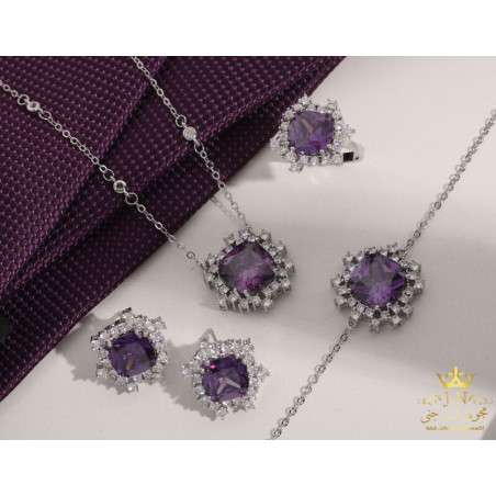 Purple accessory set